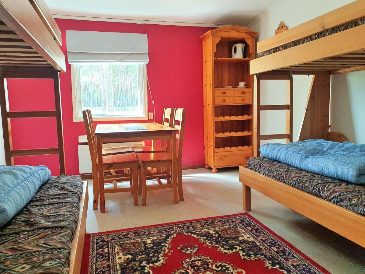 Gräsmark Hostel And Vandrarhem Lupin Naturcamping Lagom מראה חיצוני תמונה